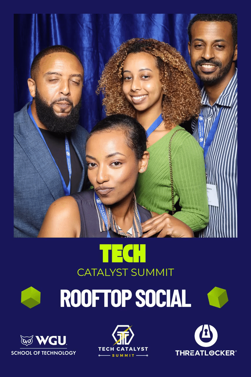 /event/TechCatalystSummitRooftopSpringSocial/photobooth/Gifs/photobooth_Gifs_14.gif
