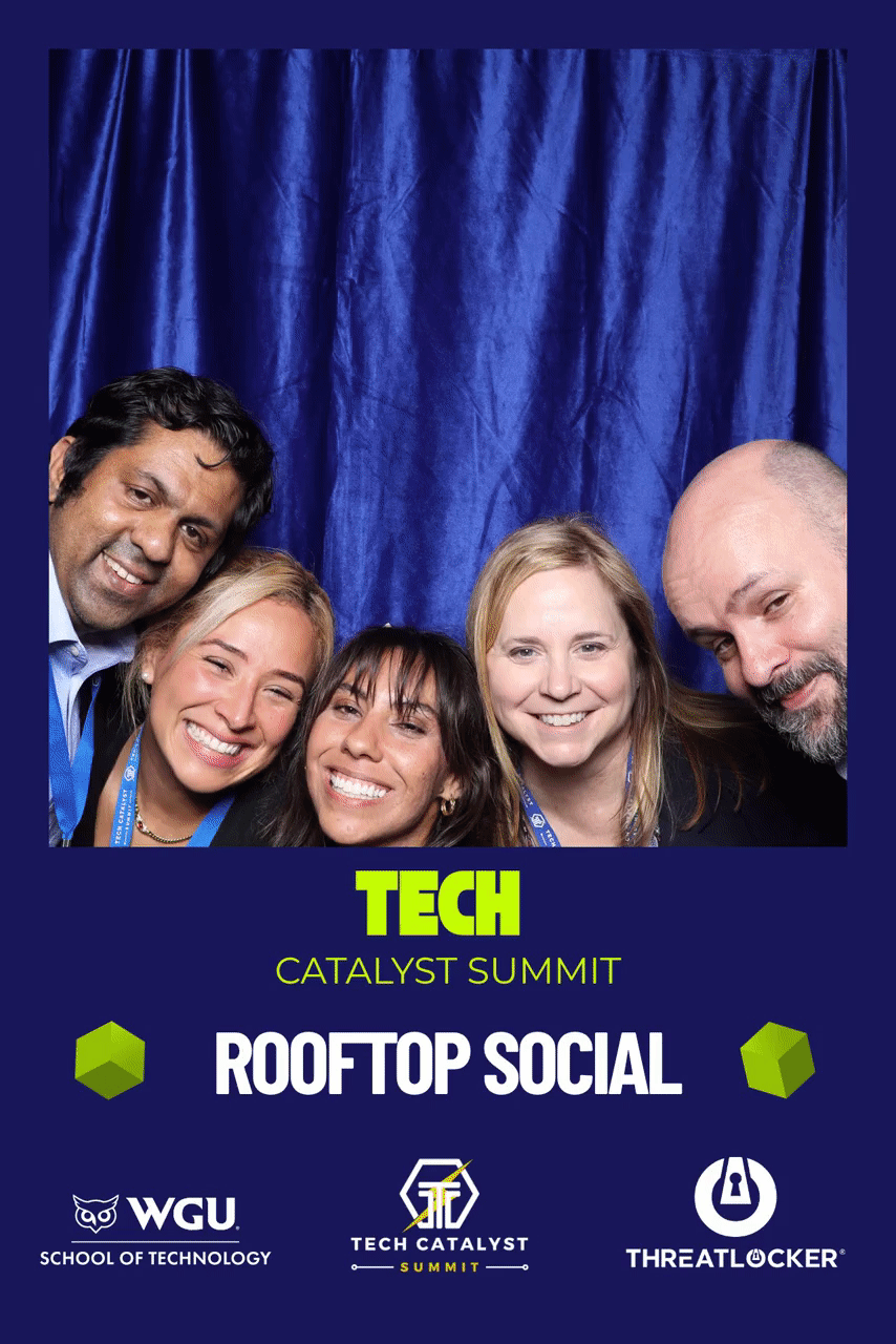 /event/TechCatalystSummitRooftopSpringSocial/photobooth/Gifs/photobooth_Gifs_22.gif
