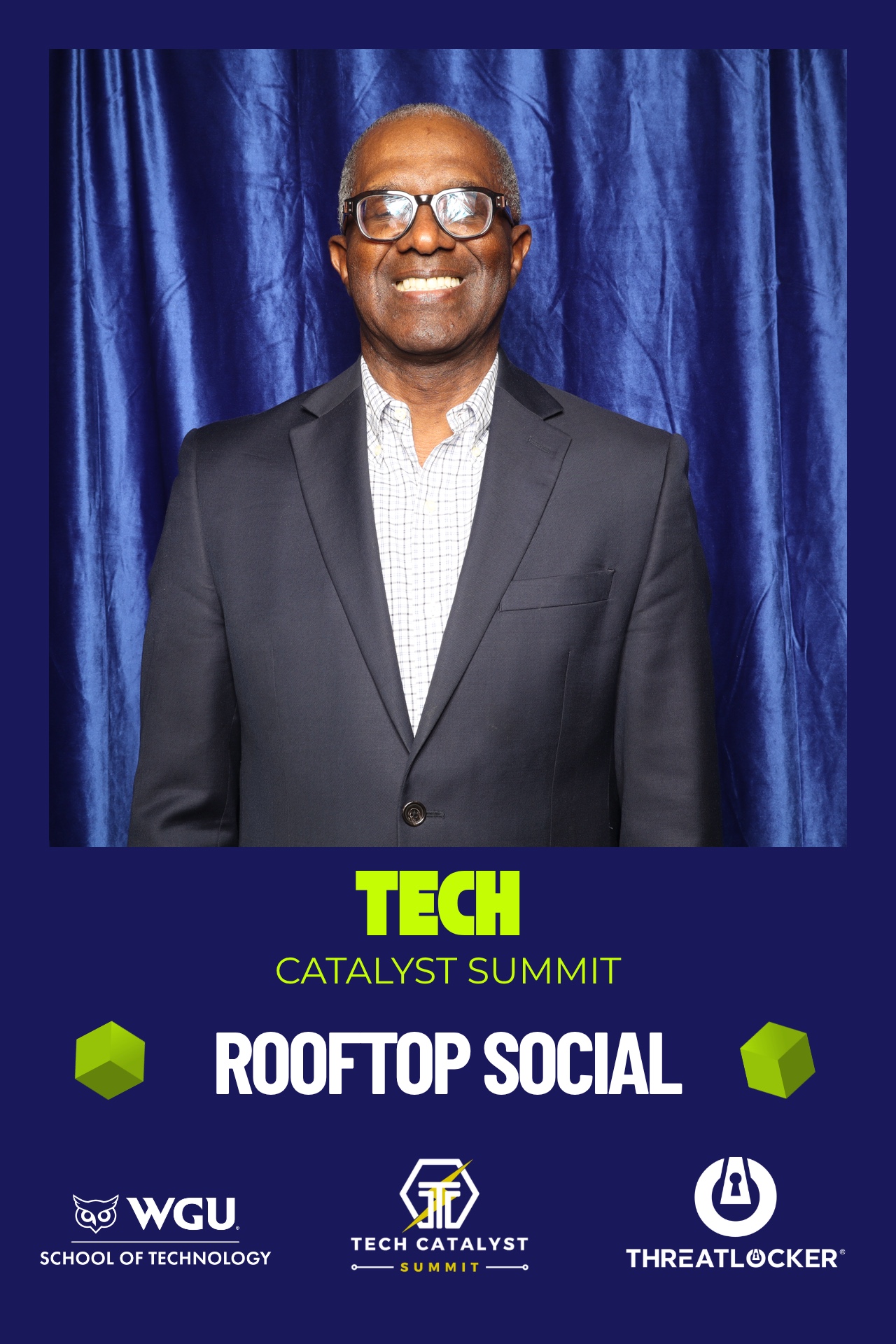/event/TechCatalystSummitRooftopSpringSocial/photobooth/Group-Photos/photobooth_Group_photos_02.jpg